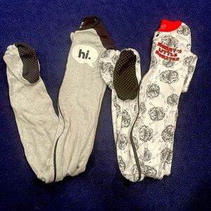 (2) Childrens Place Long Sleeve Footed Pajamas